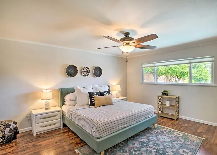 Holiday home Lovely Escape With Private Pool And Hot Tub! Mesa