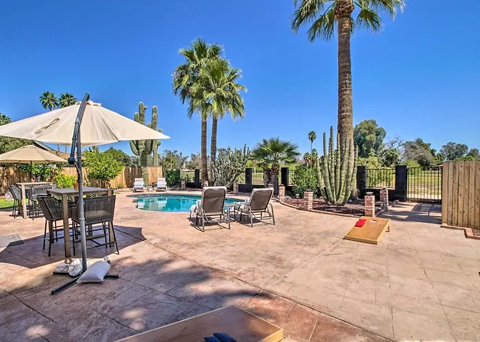 Holiday home Lovely Escape With Private Pool And Hot Tub! *